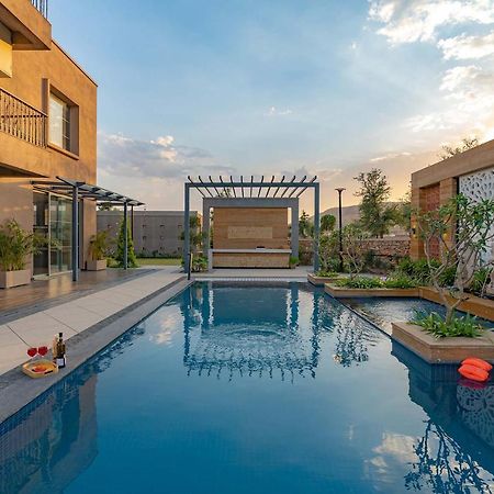 Noah'S Ark By Stayvista - Jaipur With Private Pool Dhānd Kültér fotó