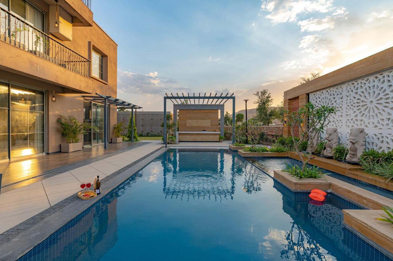 Noah'S Ark By Stayvista - Jaipur With Private Pool Dhānd Kültér fotó